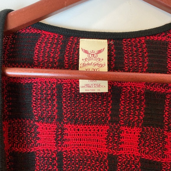 NWT Faded Glory Red and Black Buffalo Plaid Open Poncho Sweater - Picture 8 of 12